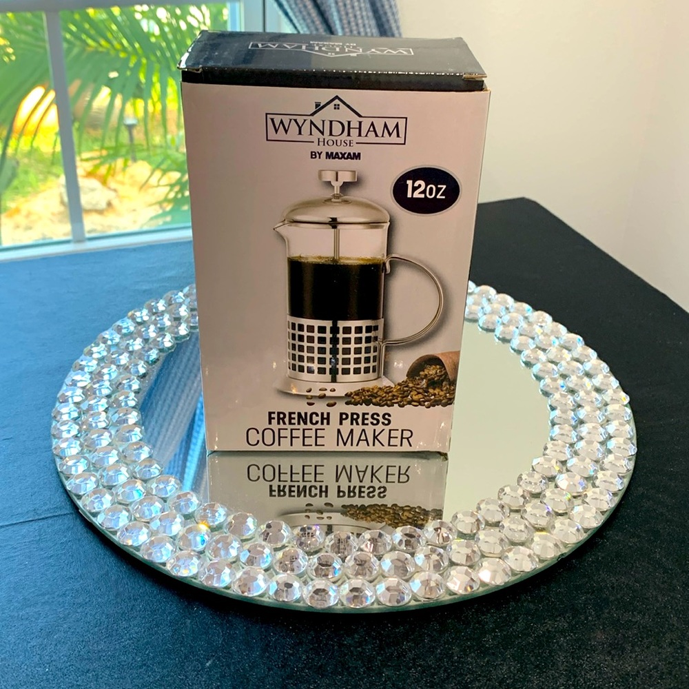 Brand New! French Press COFFEE MAKER by MAXAM for Wyndham House!
